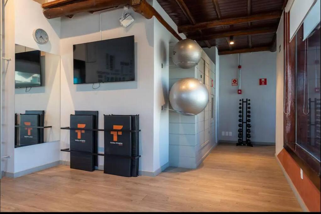 Completo E Moderno Com Ar Condicionado E Piscina No Centro Do Rio Apartamento *